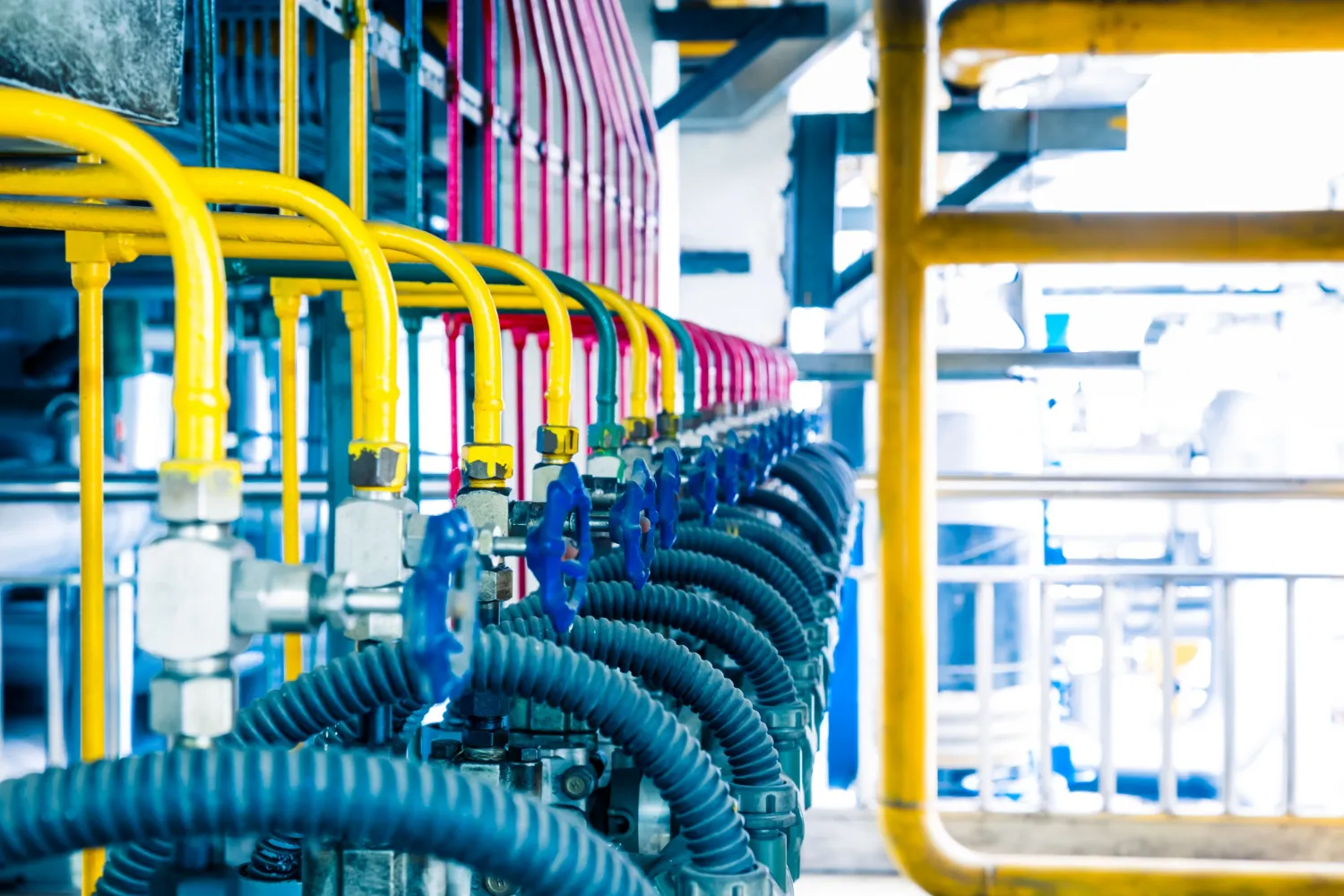 steel-pipelines-cables-plant